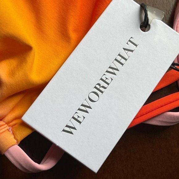 WEWOREWHAT Cooper Classic Triangle Wrap Bikini Top in Baby Pink Size M NWT - Picture 6 of 7